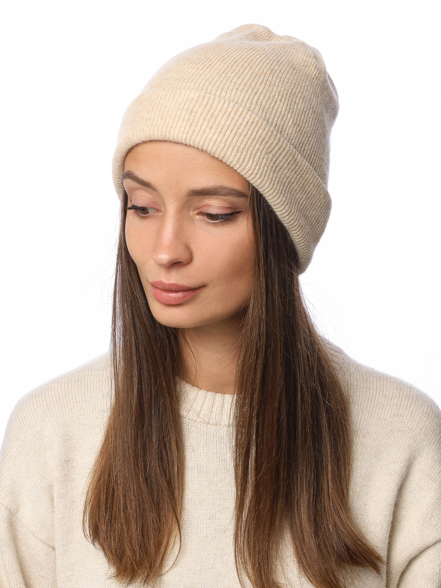 DW138-13 Fabretti Шапка женская 15% кашемир, 40% вискоза, 45% нейлон