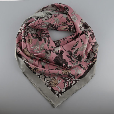 KB1516-06-7 Платок 100%шелк 90х90