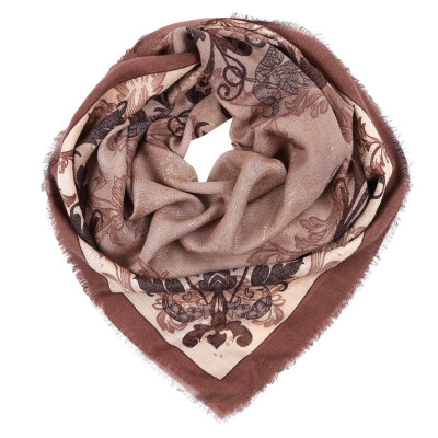 YNNT1516-3 Платок жен. 50%шелк 50%шерсть  111x111 Leo Ventoni