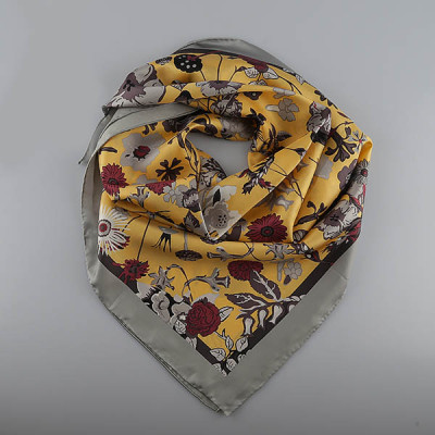 KB1516-06-4 Платок 100%шелк 90х90