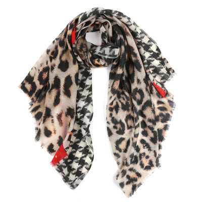 VFF0016-4 Шарф жен. 92% шерсть, 8% шелк 70x180 LEO VENTONI